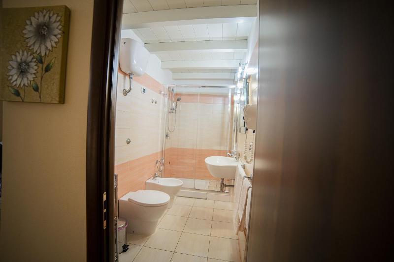 La Ghirlanda B&B Cagliari Exterior photo